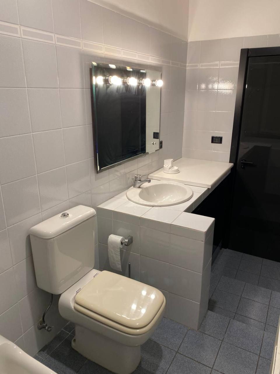Martel Rooms - Genova Centro Brignole Zewnętrze zdjęcie