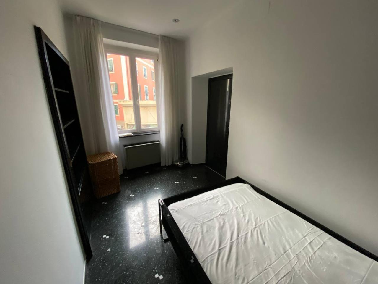 Martel Rooms - Genova Centro Brignole Zewnętrze zdjęcie